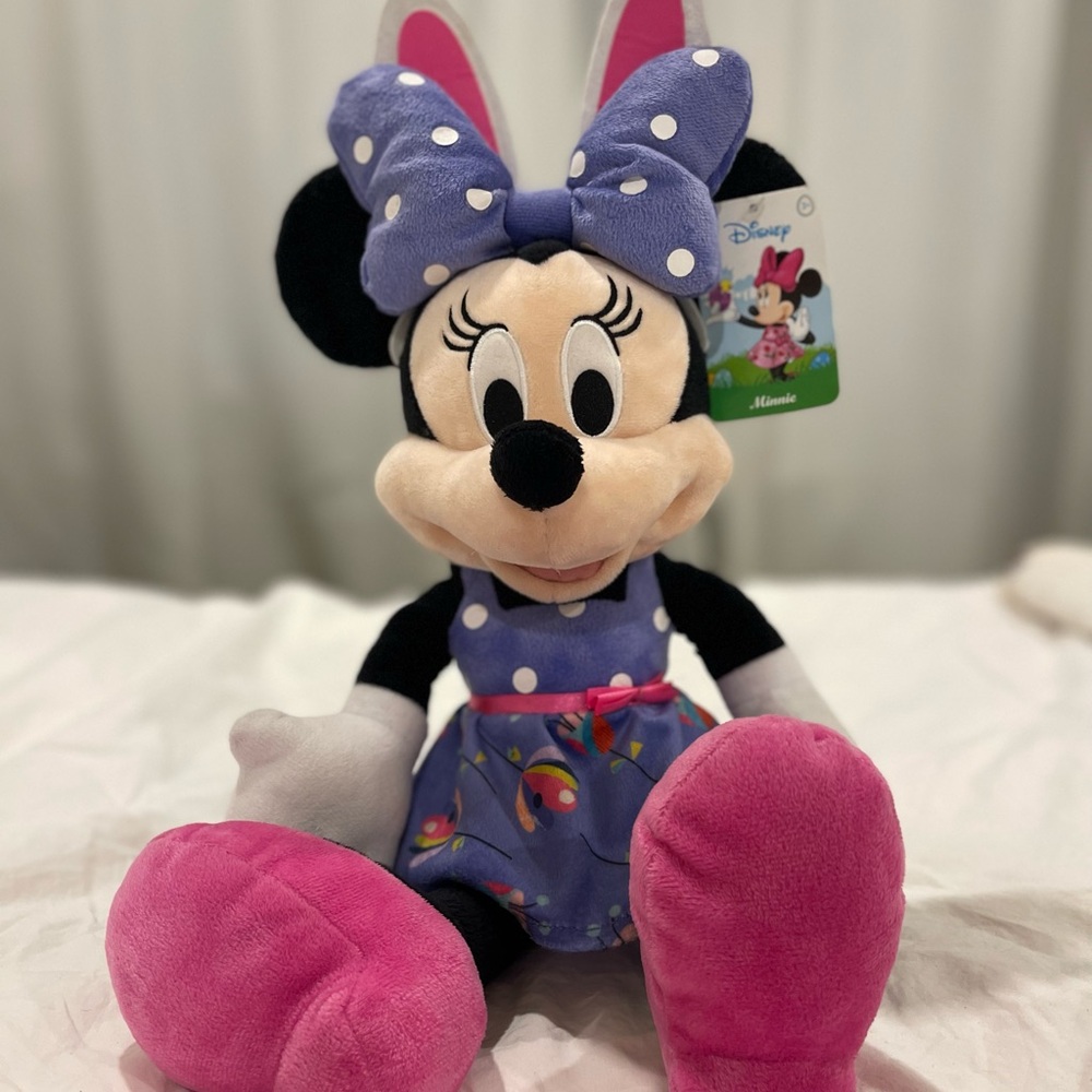 19” Disney Spring Easter Bunny Minnie Mouse Large Plush - Vintage